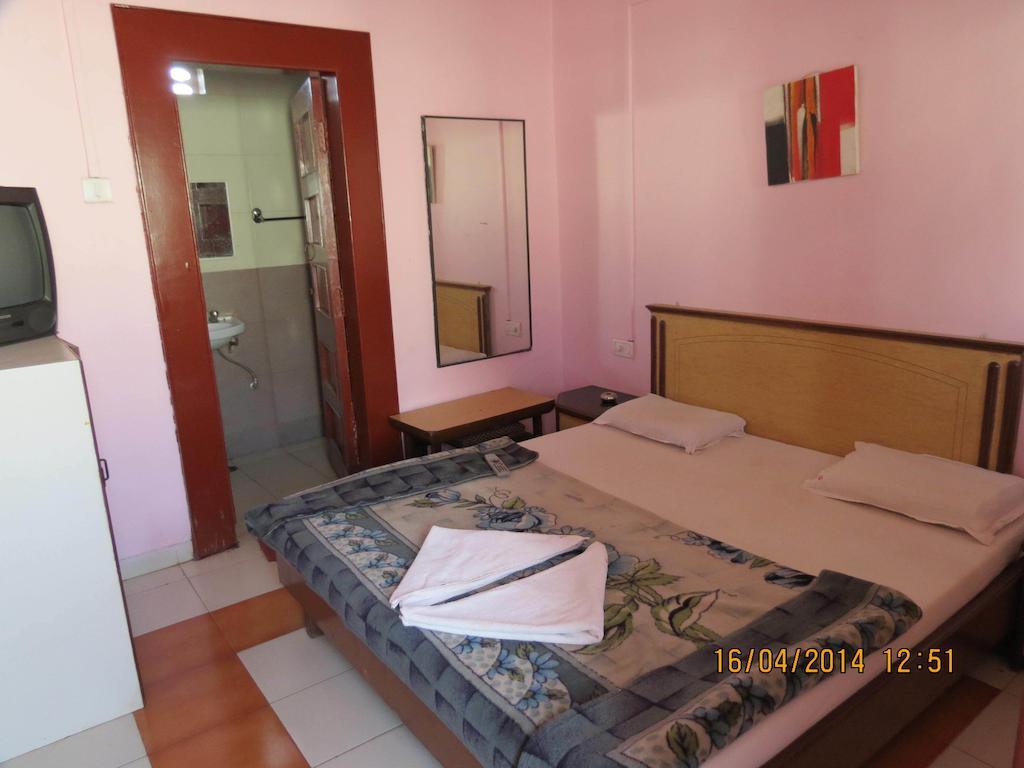 Hotel Sunny Classic Mahabaleshwar Luaran gambar